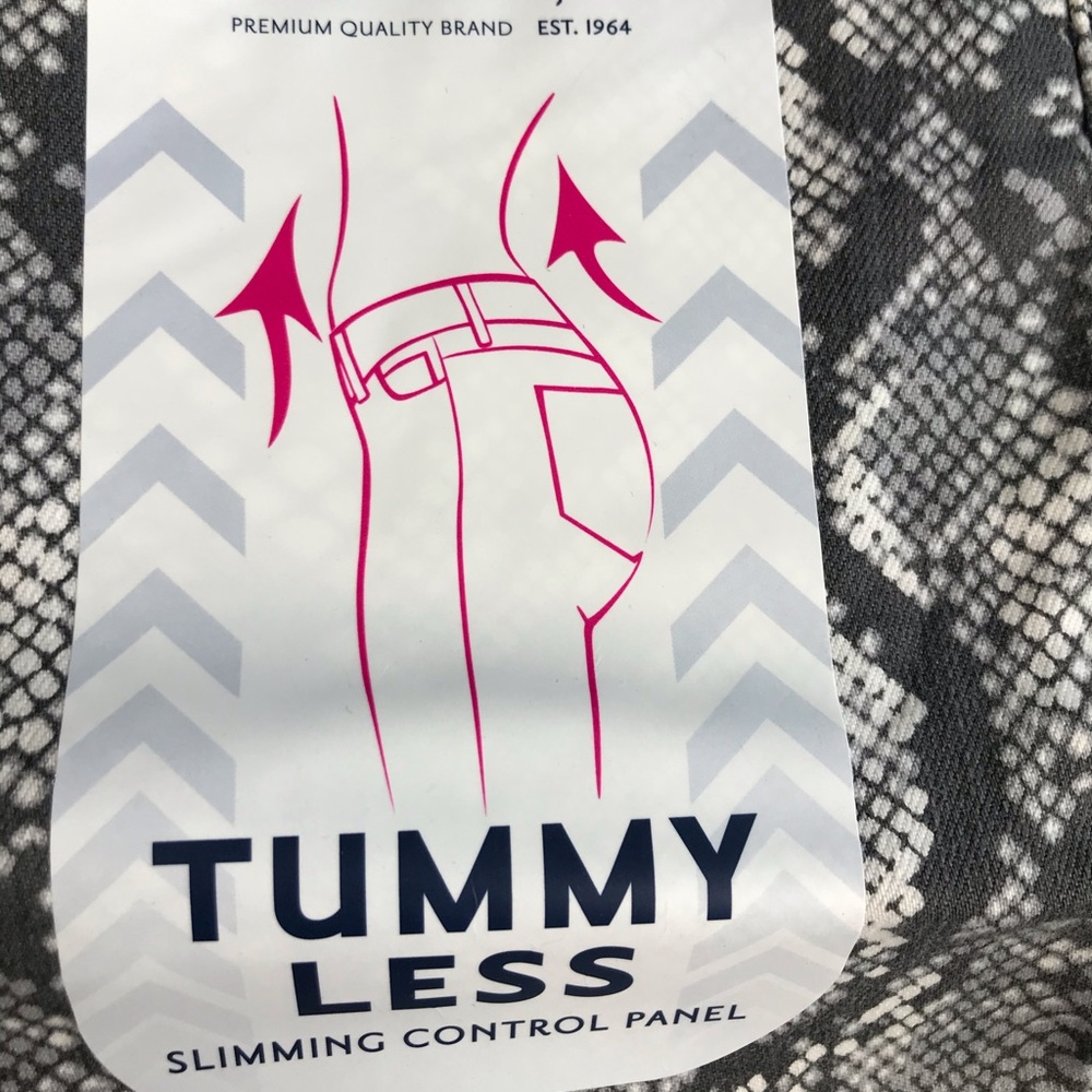 Seven7 - Picture 5 of 14